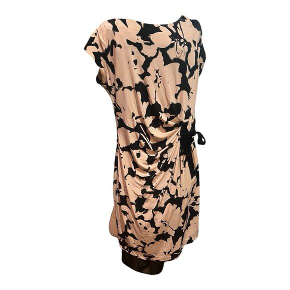 Taylor Maternity Pea in the Pod Dress Size Small Tan and Black Cap Sleeves - Picture 3 of 10